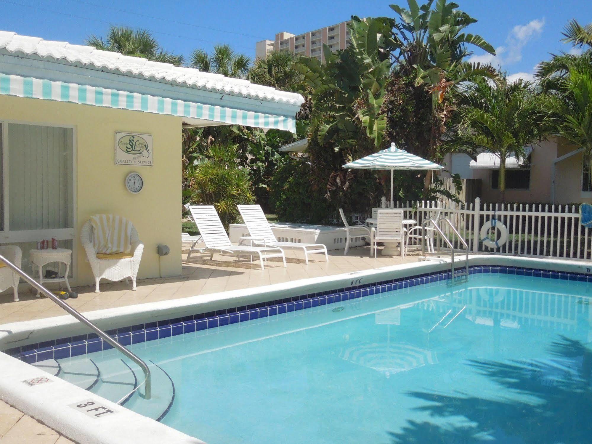 Pineapple Place Apartment Pompano Beach Exterior photo
